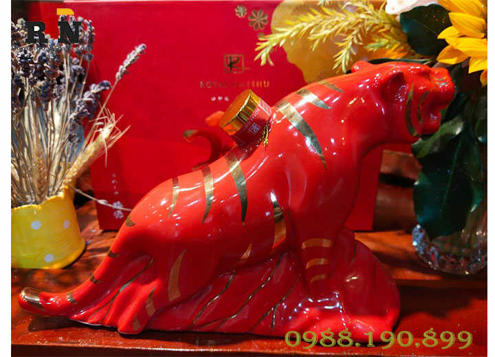 Rượu linh vật con hổ sứ
