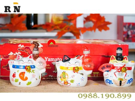 Rượu linh vật con mèo