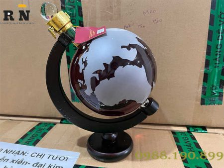 rượu phong thủy hình quả địa cầu