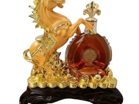 Kệ ngựa kèm rượu XO