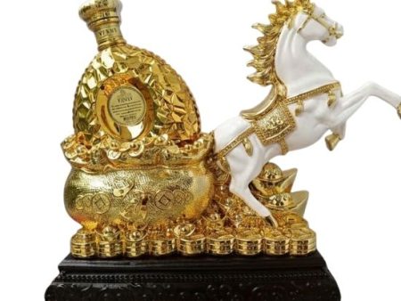 Kệ ngựa kèm rượu XO