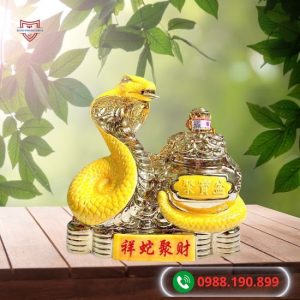 Rượu sứ hình con rắn 2025 nội địa Trung