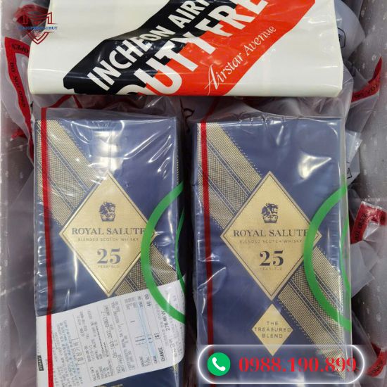 Chivas 25 Royal Salute Duty Free