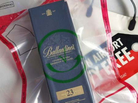 Rượu Ballantine 23 xách tay
