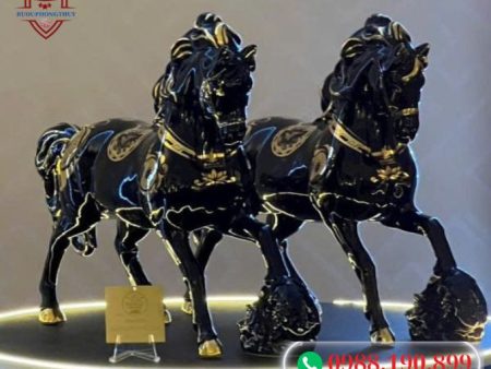 Rượu Royal Darius XO ngựa sứ doha