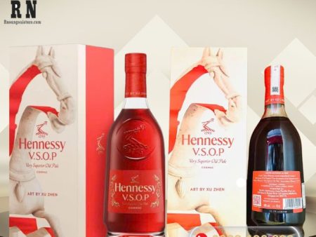 Hennessy V.S.O.P hộp quà 2026