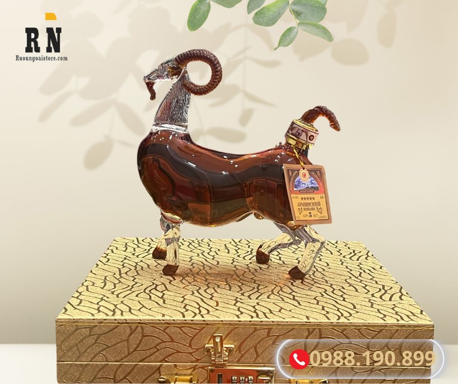 Rượu hình con dê